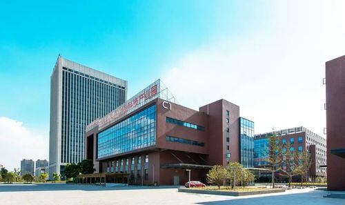 企業(yè)筑峰強(qiáng)鏈 加速無(wú)錫‘藝墅峰上’大宅裝飾市場(chǎng)新格局